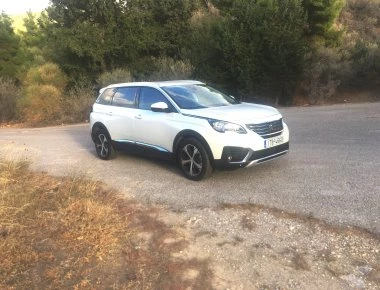 Peugeot 5008 για 5 ή 7 επιβάτες: Το απόλυτο οικογενειακό αυτοκίνητο